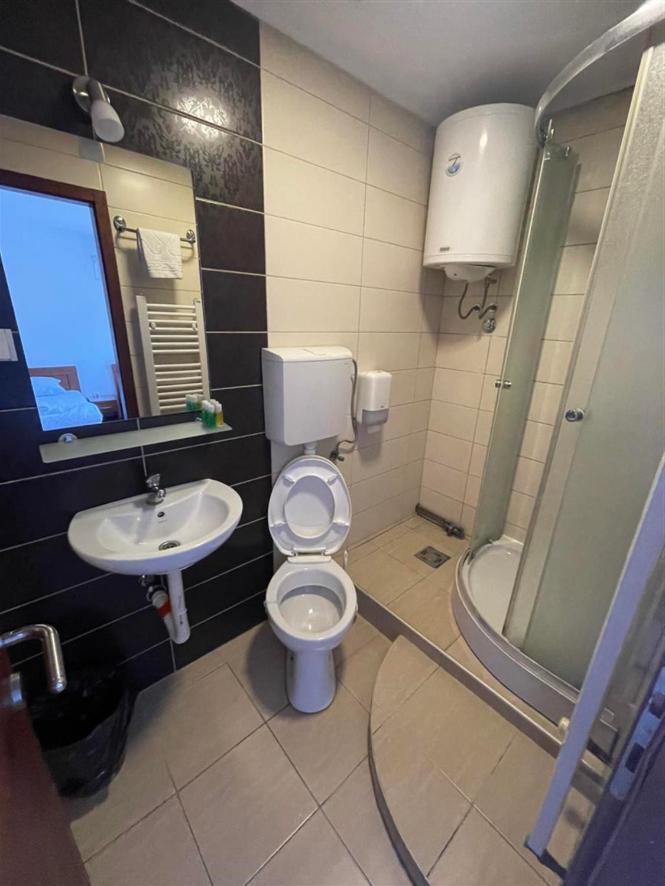 Rooms Gat Subotica Buitenkant foto