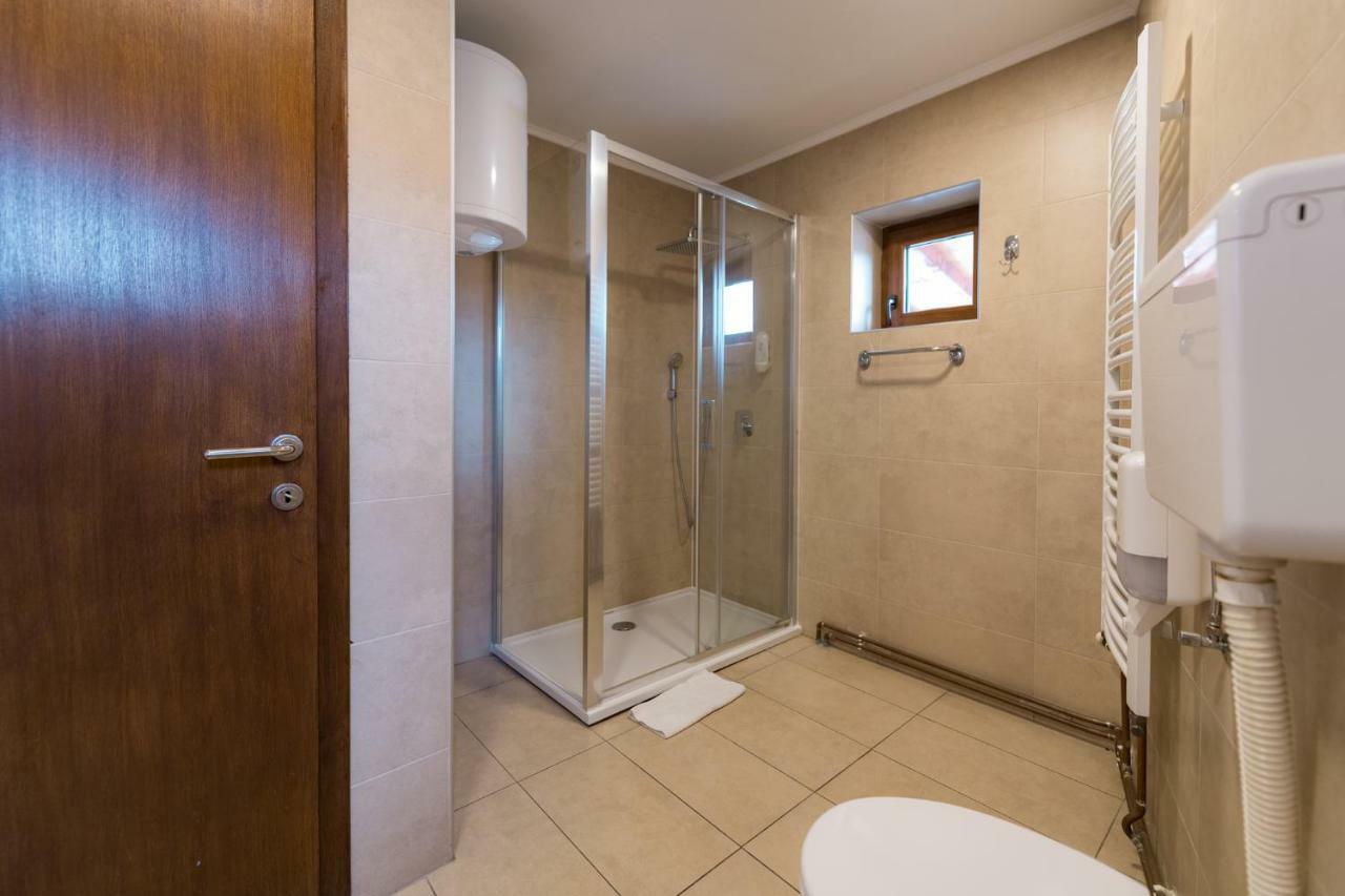 Rooms Gat Subotica Buitenkant foto